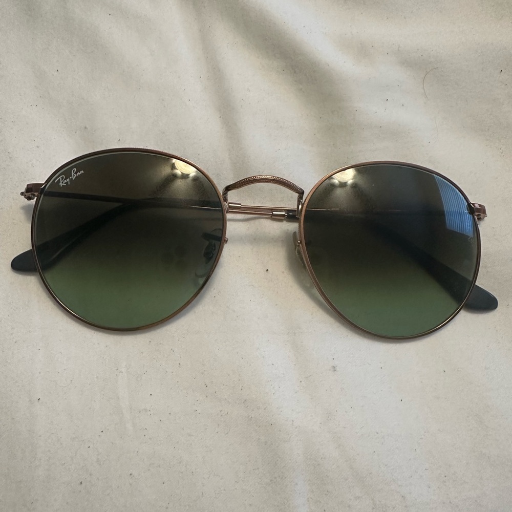 Ray-Ban Gold Frame Sunglasses with Green Gradient Lenses